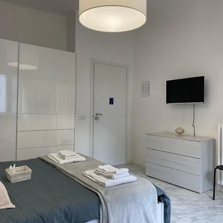Ennio 3* Bari